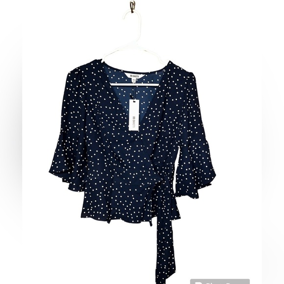 BB Dakota Tops - NWT BB DAKOTA half sleeve blouse